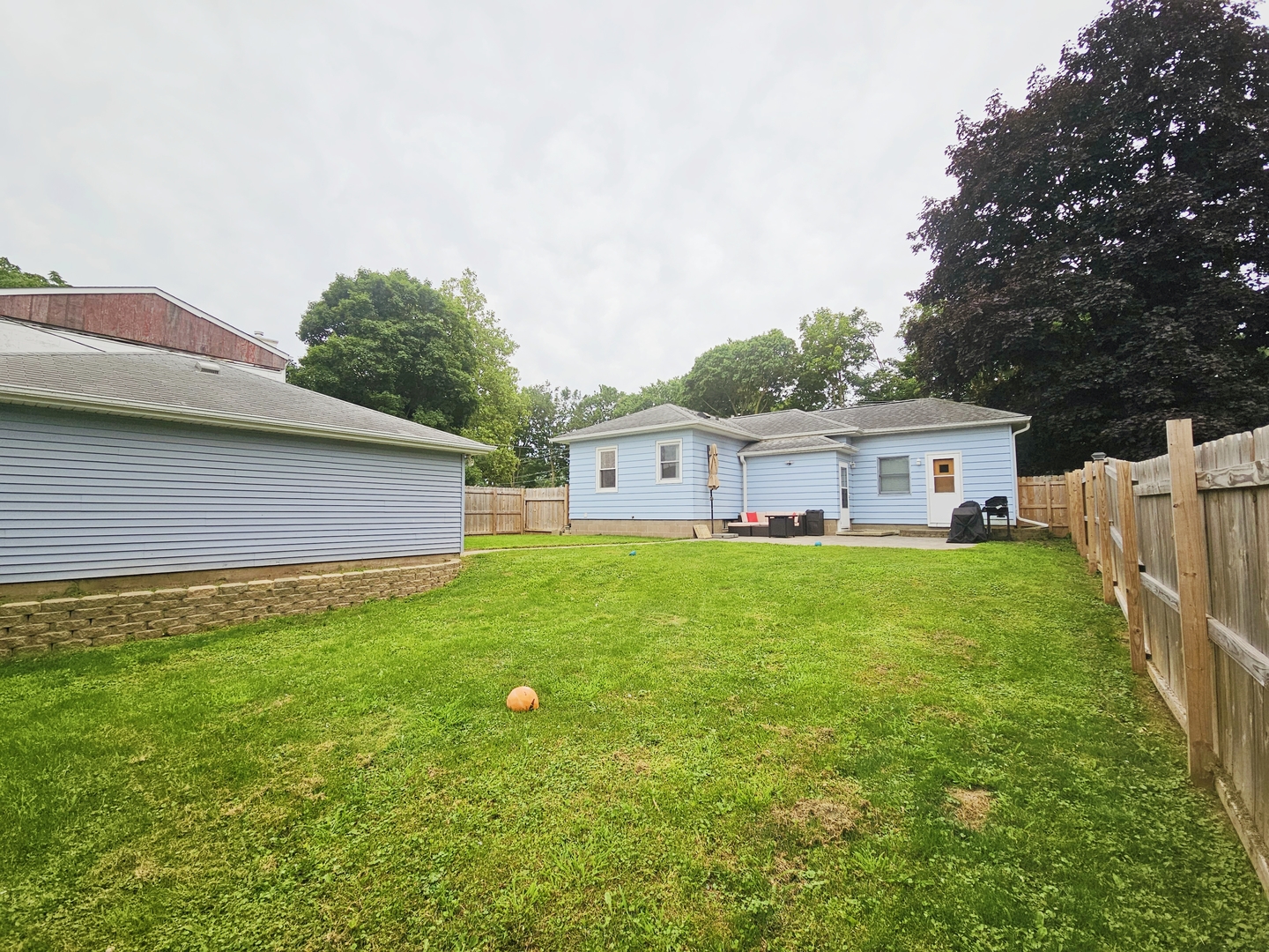 104 Maple Avenue Morrison, IL 61270 - Photo 5 of 25 Gallery Image 5