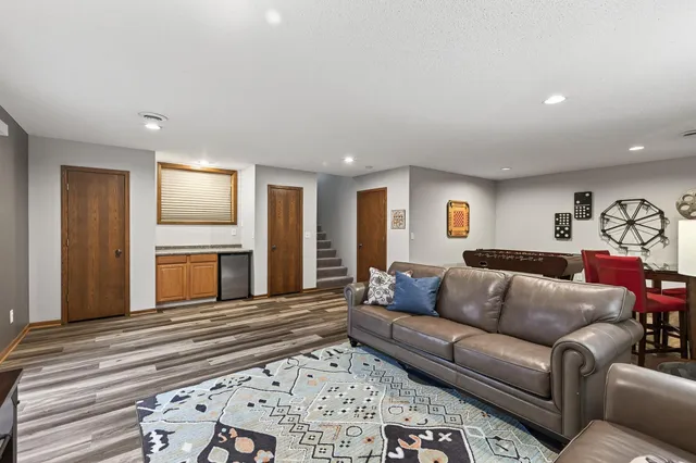 $585,000 | 13182 Zion Street Northwest, Coon Rapids, MN 55448