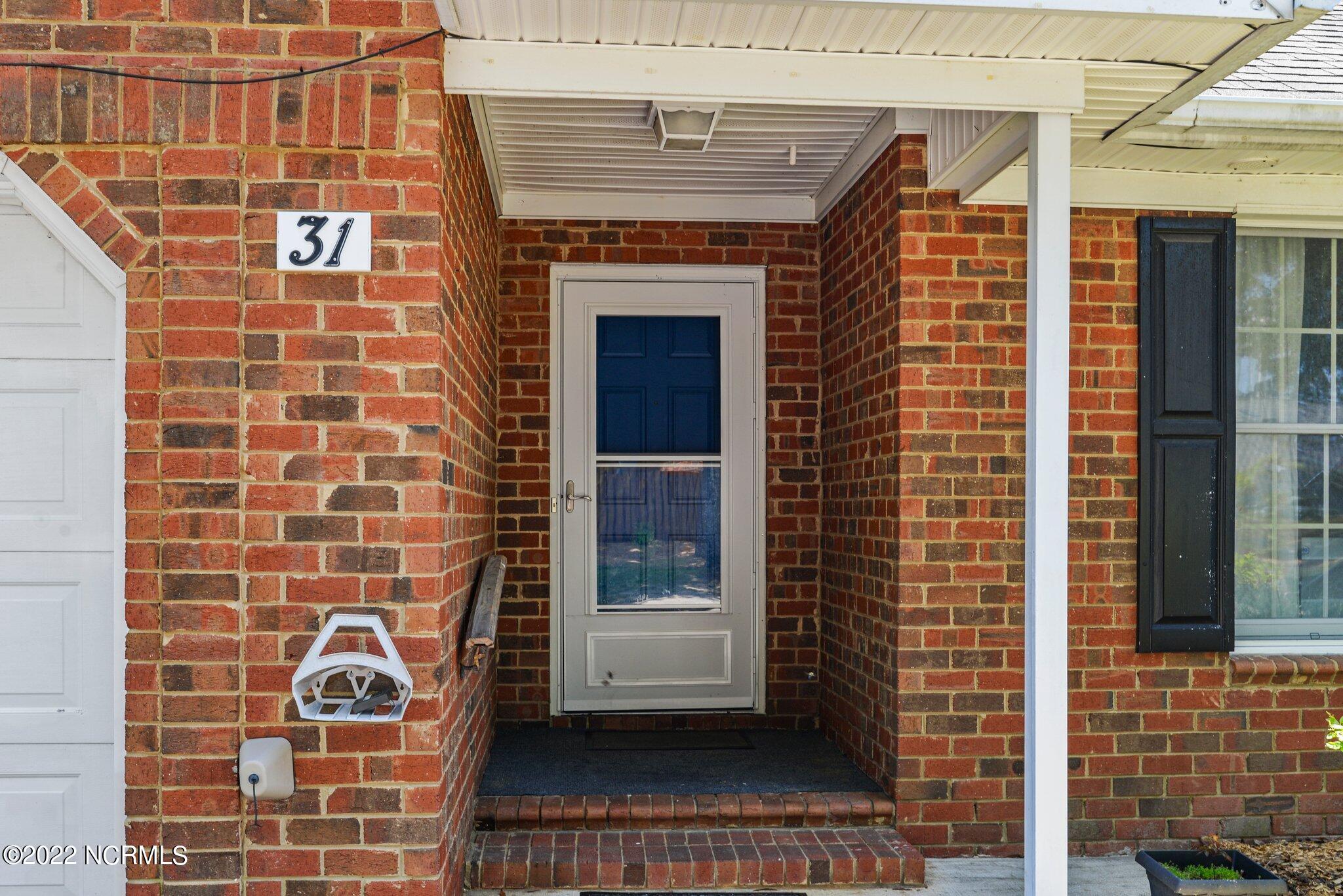 31 Pier Pointe, Unit POINTE New Bern, NC 28562 - Photo 4 of 43 4-web-or-mls-COX_2169