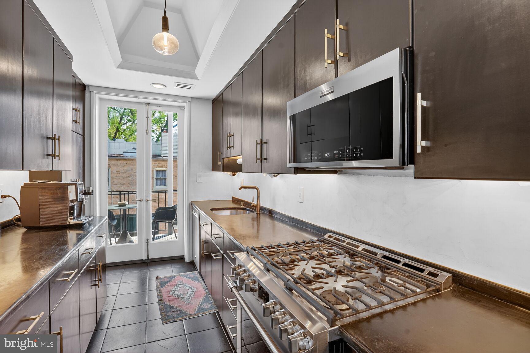 1613 30th Street Northwest, Unit 3N Washington, DC 20007 - Photo 8 of 30