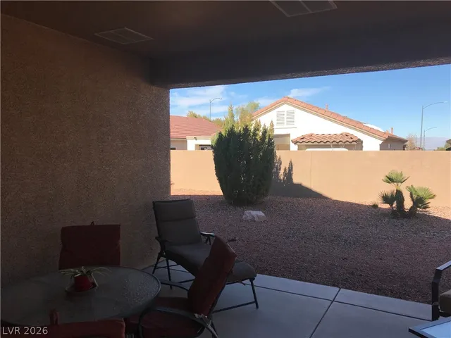 $1,950 | 2530 Evansville Avenue, Henderson, NV 89052