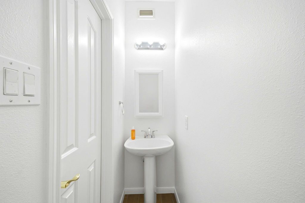 22907 Squirrel Tree Street Spring, TX 77389 - Photo 22 of 49 Gallery Image 22
