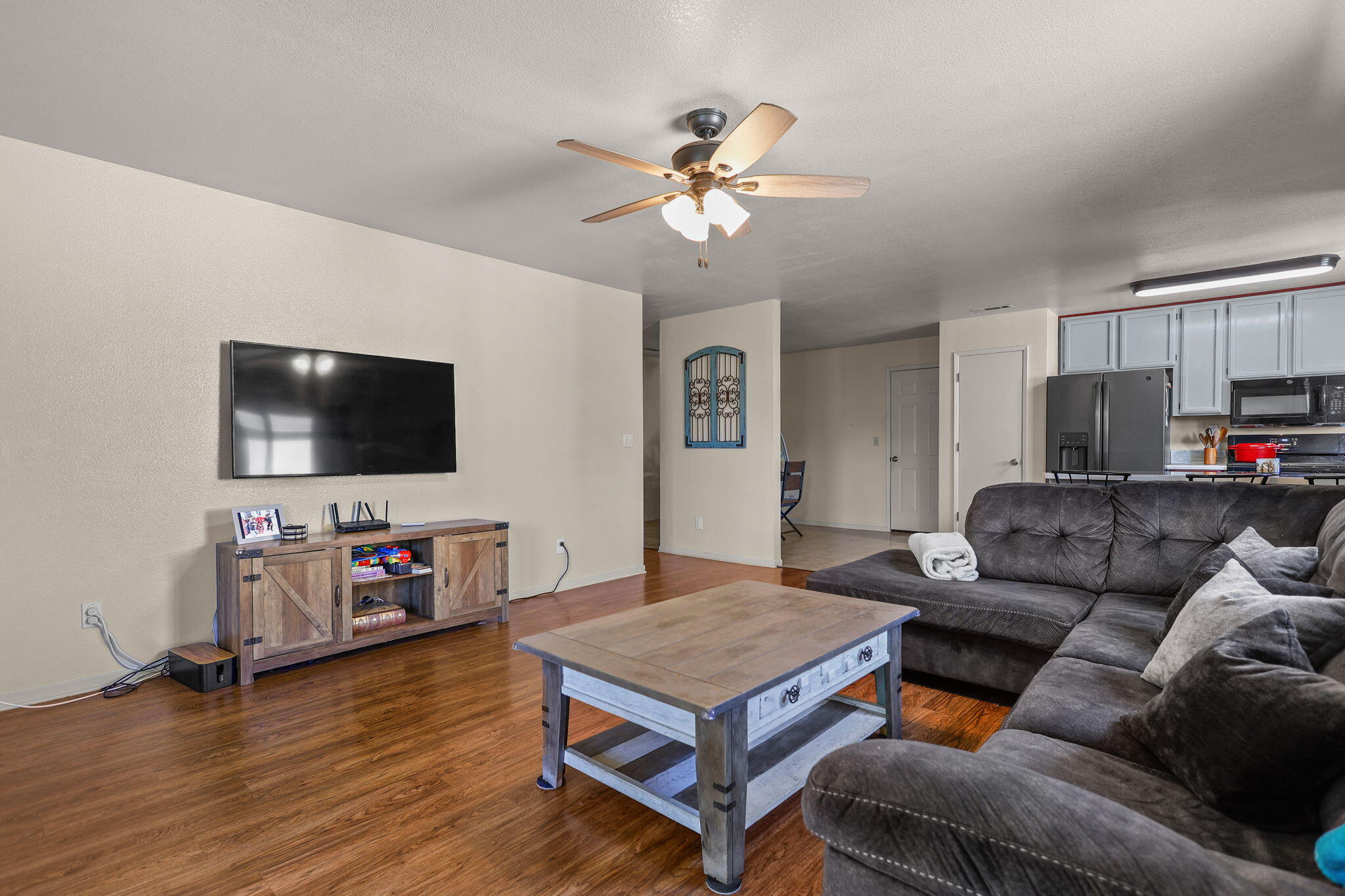 7035 Pit Road Redding, CA 96001 - Photo 23 of 36 42-web-or-mls-_K3A6208