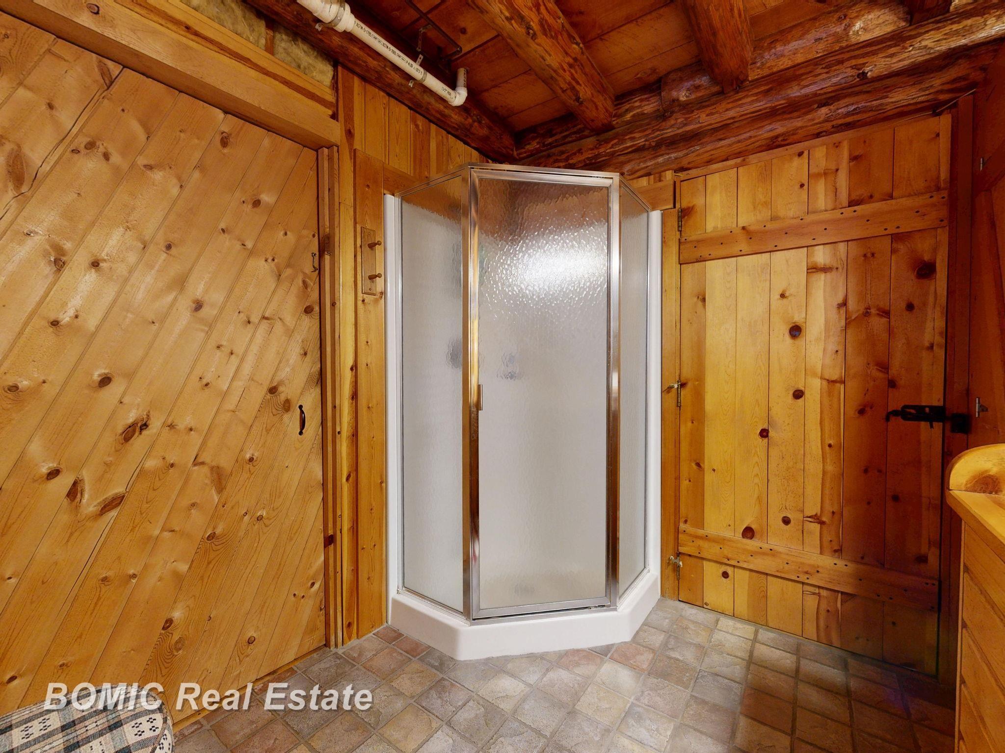 940 Wood River Road Grayling, MI 49738 - Photo 36 of 74 50174146-28145f57-e5fe-44fc-a665-f6eb0189cc2d.JPG