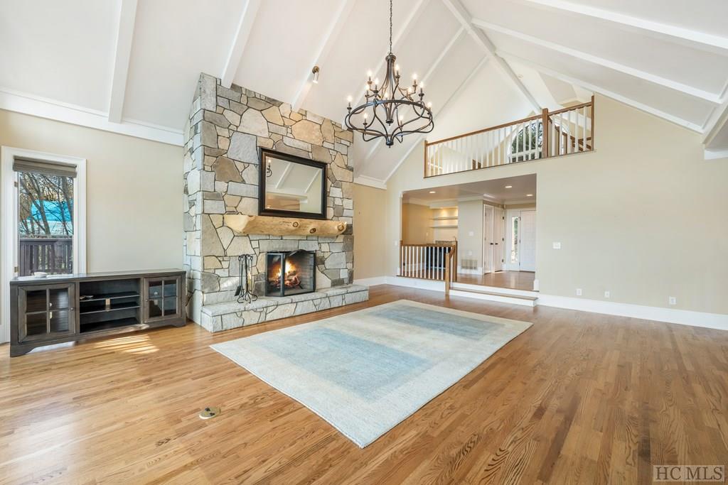 444 Golf View Road Sapphire, NC 28774 - Photo 18 of 77 Gallery Image 18