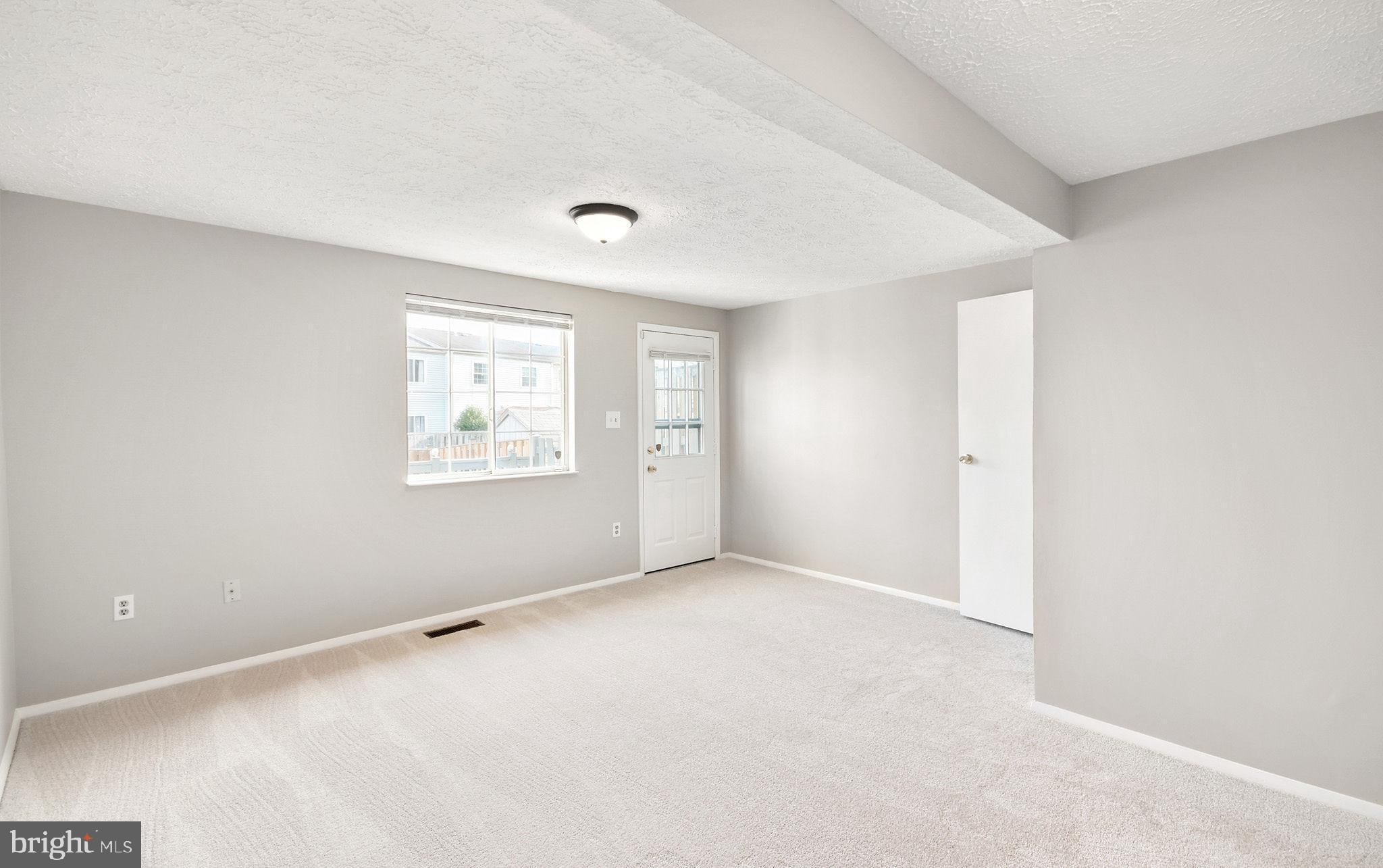 6813 Farmbrook Court Frederick, MD 21703 - Photo 12 of 36