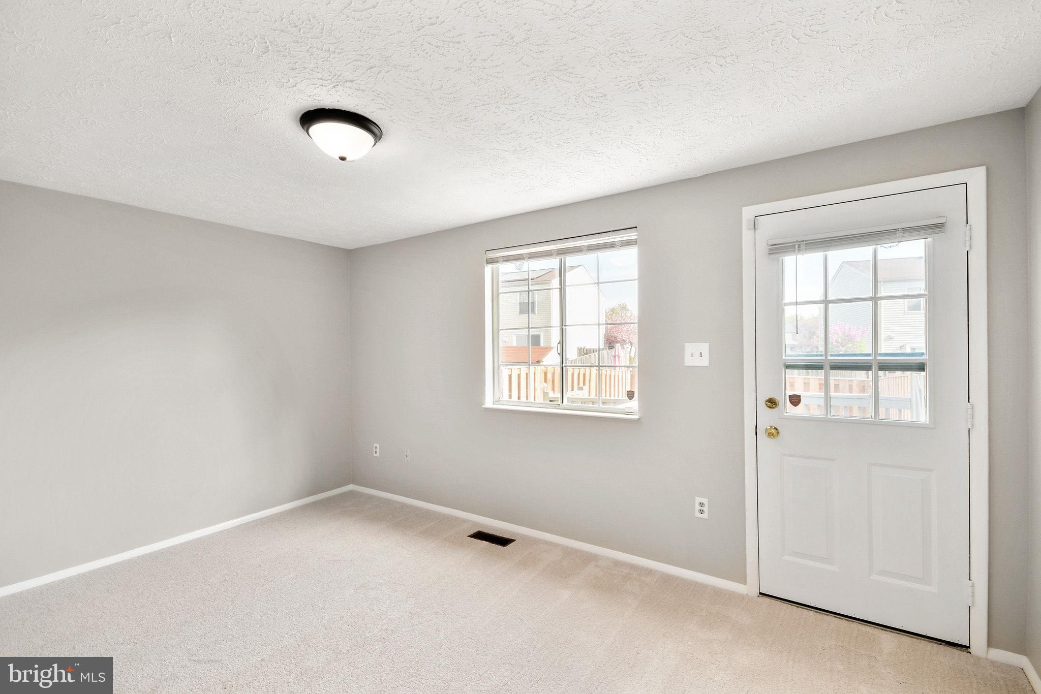 6813 Farmbrook Court Frederick, MD 21703 - Photo 16 of 36