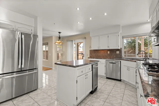 $6,995 | 5666 Silver Valley Avenue, Agoura Hills, CA 91301