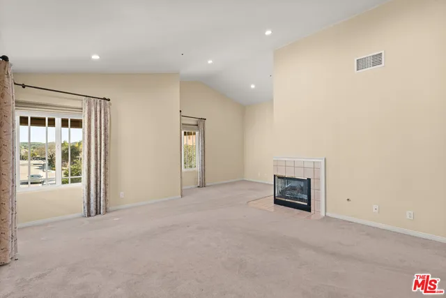 $6,995 | 5666 Silver Valley Avenue, Agoura Hills, CA 91301