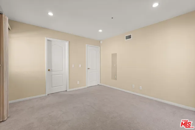 $6,995 | 5666 Silver Valley Avenue, Agoura Hills, CA 91301