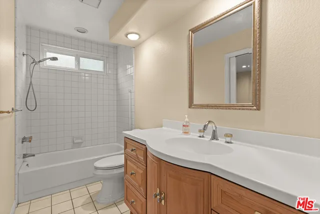 $6,995 | 5666 Silver Valley Avenue, Agoura Hills, CA 91301