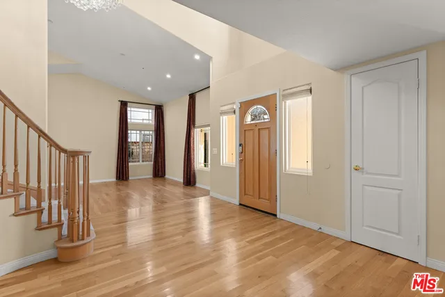 $6,995 | 5666 Silver Valley Avenue, Agoura Hills, CA 91301