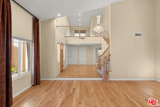 $6,995 | 5666 Silver Valley Avenue, Agoura Hills, CA 91301