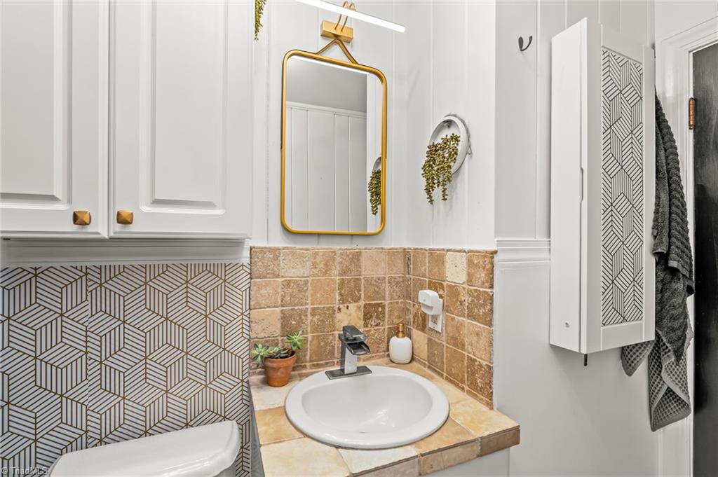 667 Oak Summit Road Winston-Salem, NC 27105 - Photo 22 of 39 Gallery Image 22