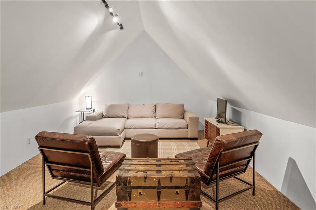667 Oak Summit Road Winston-Salem, NC 27105 - Photo 25 of 39 Gallery Image 25