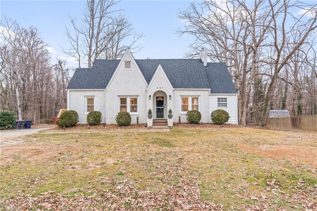 667 Oak Summit Road Winston-Salem, NC 27105 - Photo 3 of 39 Gallery Image 3