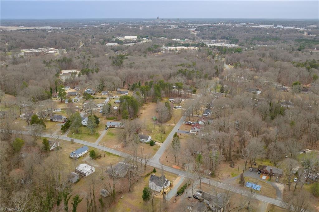 667 Oak Summit Road Winston-Salem, NC 27105 - Photo 37 of 39 Gallery Image 37