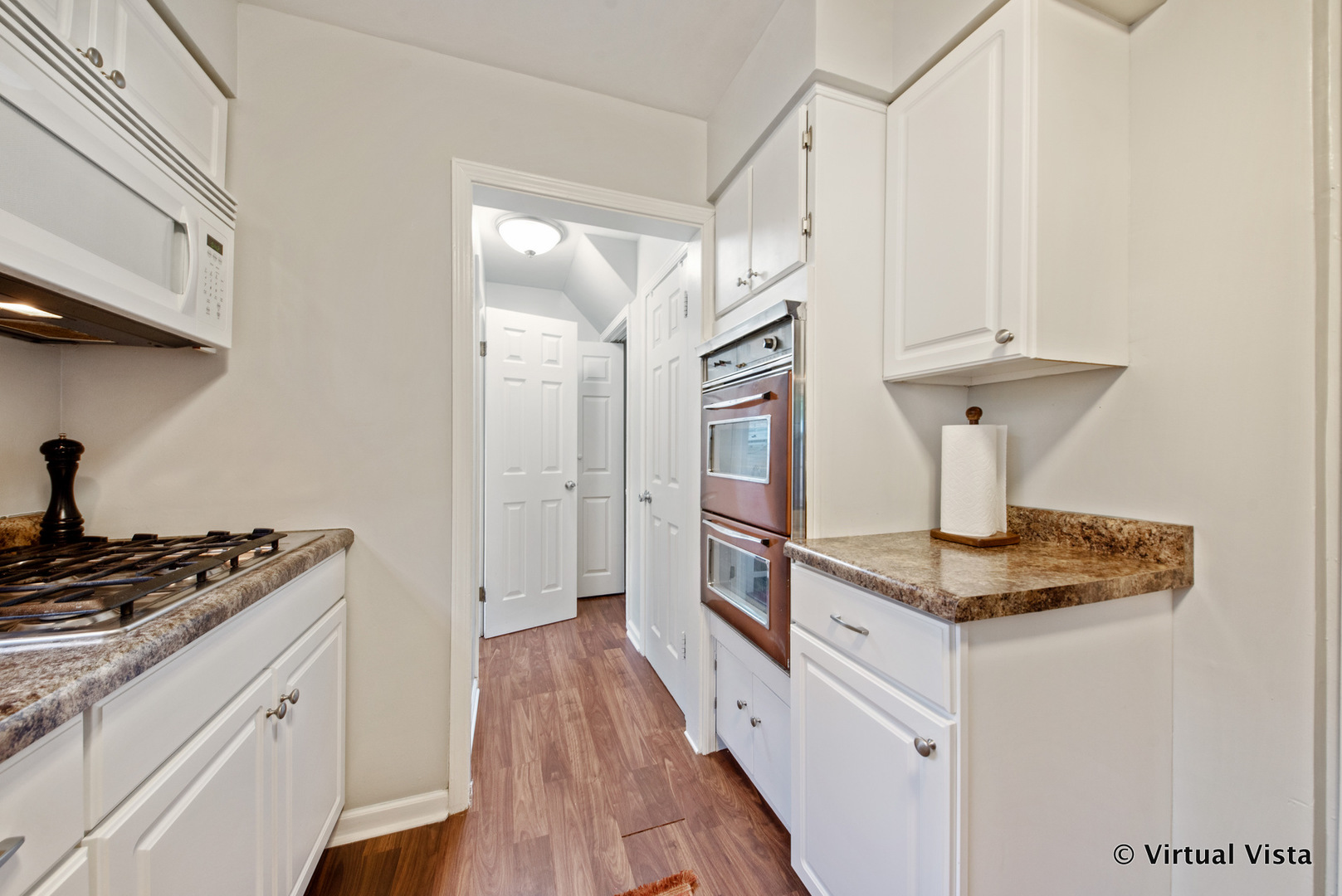 122 East Crescent Avenue Elmhurst, IL 60126 - Photo 12 of 25