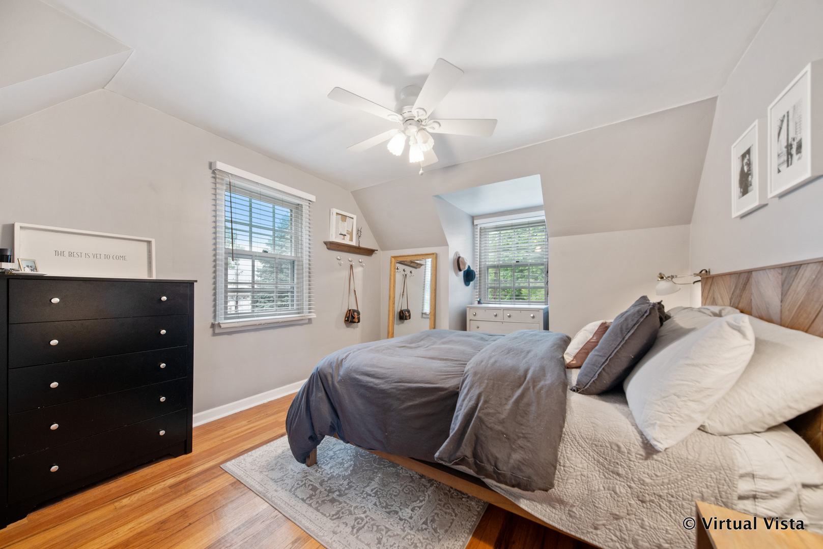 122 East Crescent Avenue Elmhurst, IL 60126 - Photo 15 of 25