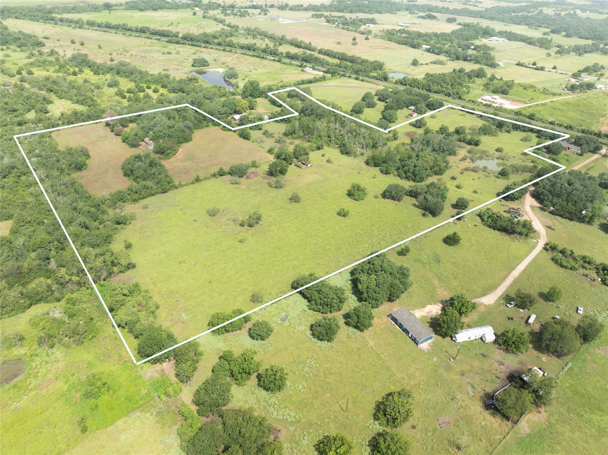 1340 Cr 253 Road Weimar, TX 78962 - Photo 14 of 18