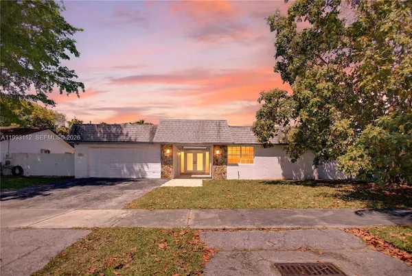 $850,000 | 13471 Southwest 99th Terrace, Miami, FL 33186
