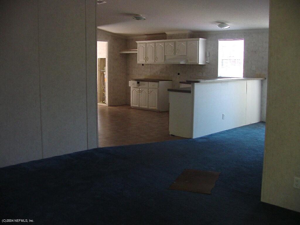 104 Homestead Road Palatka, FL 32177 - Photo 2 of 4 view of kitchen