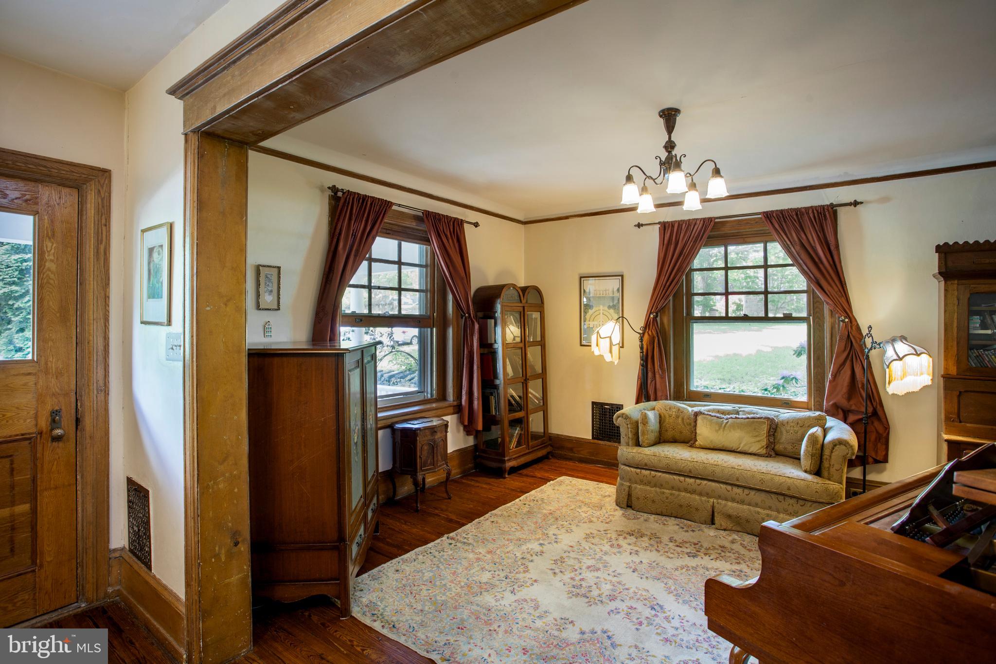 6311 Sherwood Road Philadelphia, PA 19151 - Photo 16 of 56 Gallery Image 16