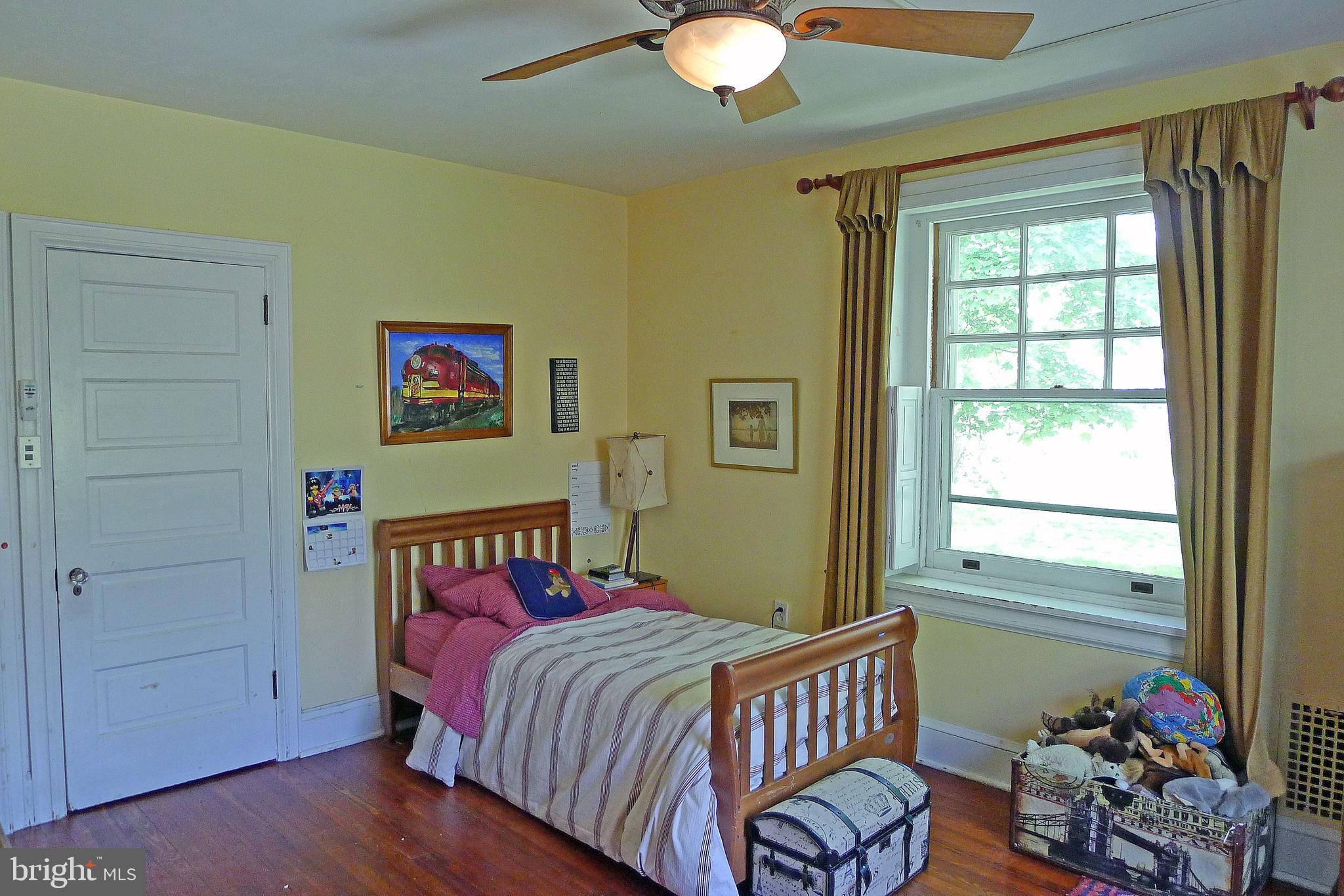6311 Sherwood Road Philadelphia, PA 19151 - Photo 36 of 56 Gallery Image 36