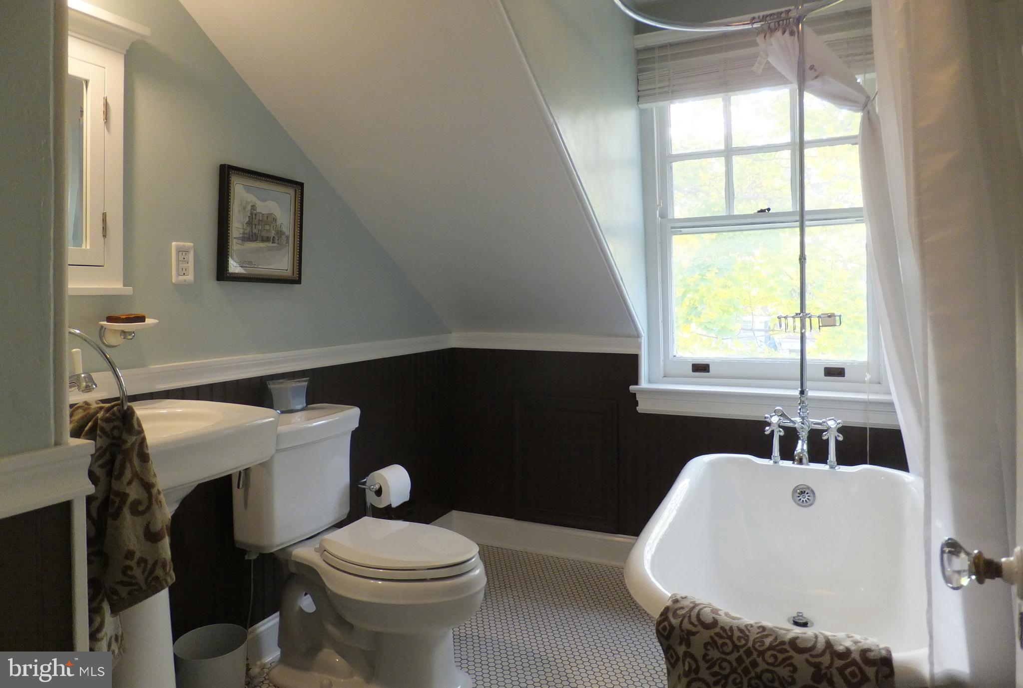 6311 Sherwood Road Philadelphia, PA 19151 - Photo 41 of 56 Gallery Image 41