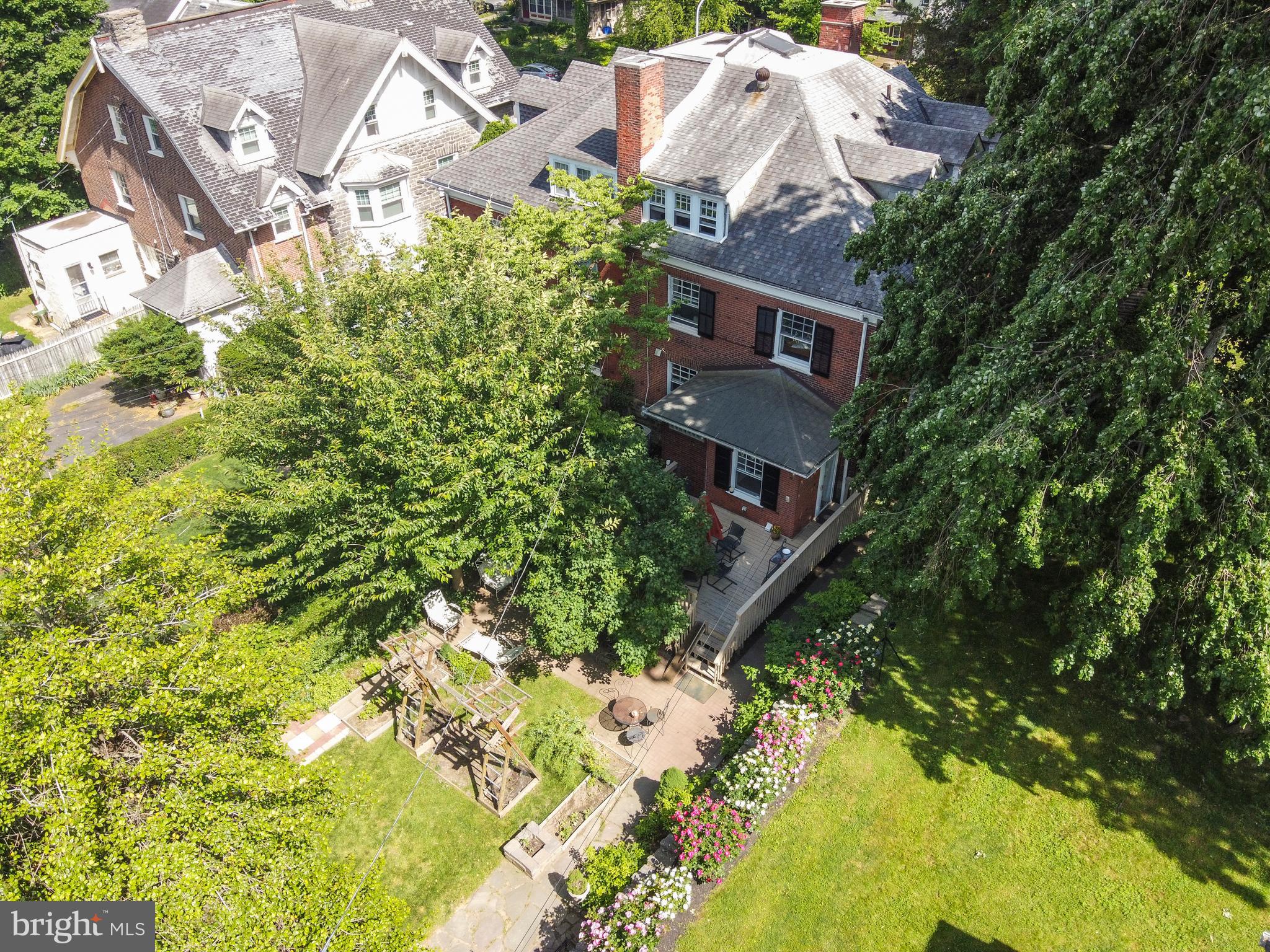 6311 Sherwood Road Philadelphia, PA 19151 - Photo 8 of 56 Gallery Image 8