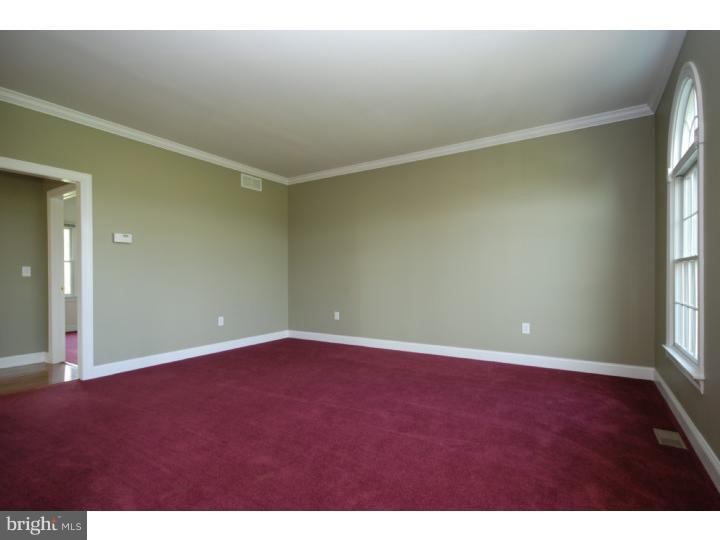 145 Sawmill Road Hamilton, NJ 08620 - Photo 10 of 15