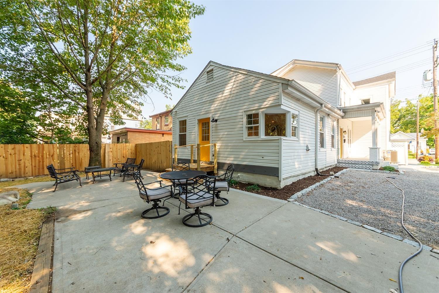 B Madison Road Cincinnati, OH 45227 - Photo 22 of 24
