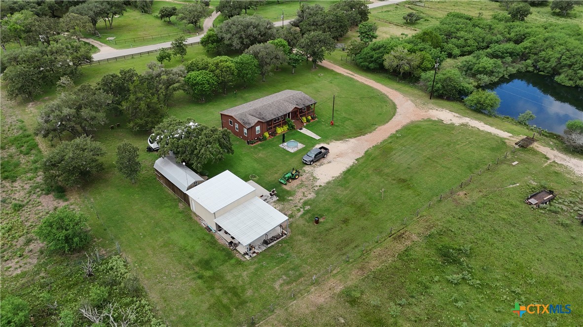 1385 Bego Road Goliad, TX 77963 - Photo 3 of 44