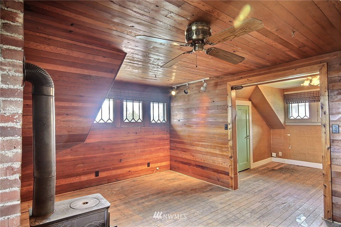 503 Renton Avenue South Renton, WA 98057 - Photo 12 of 24