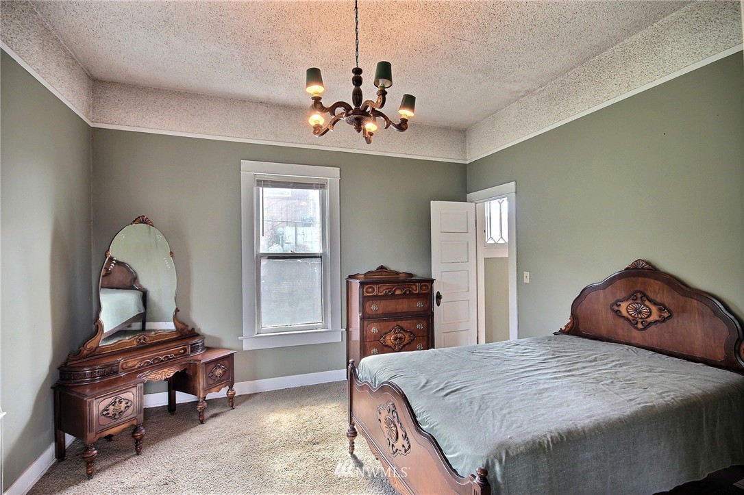 503 Renton Avenue South Renton, WA 98057 - Photo 7 of 24