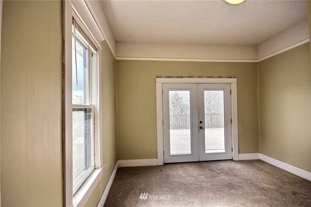 503 Renton Avenue South Renton, WA 98057 - Photo 8 of 24