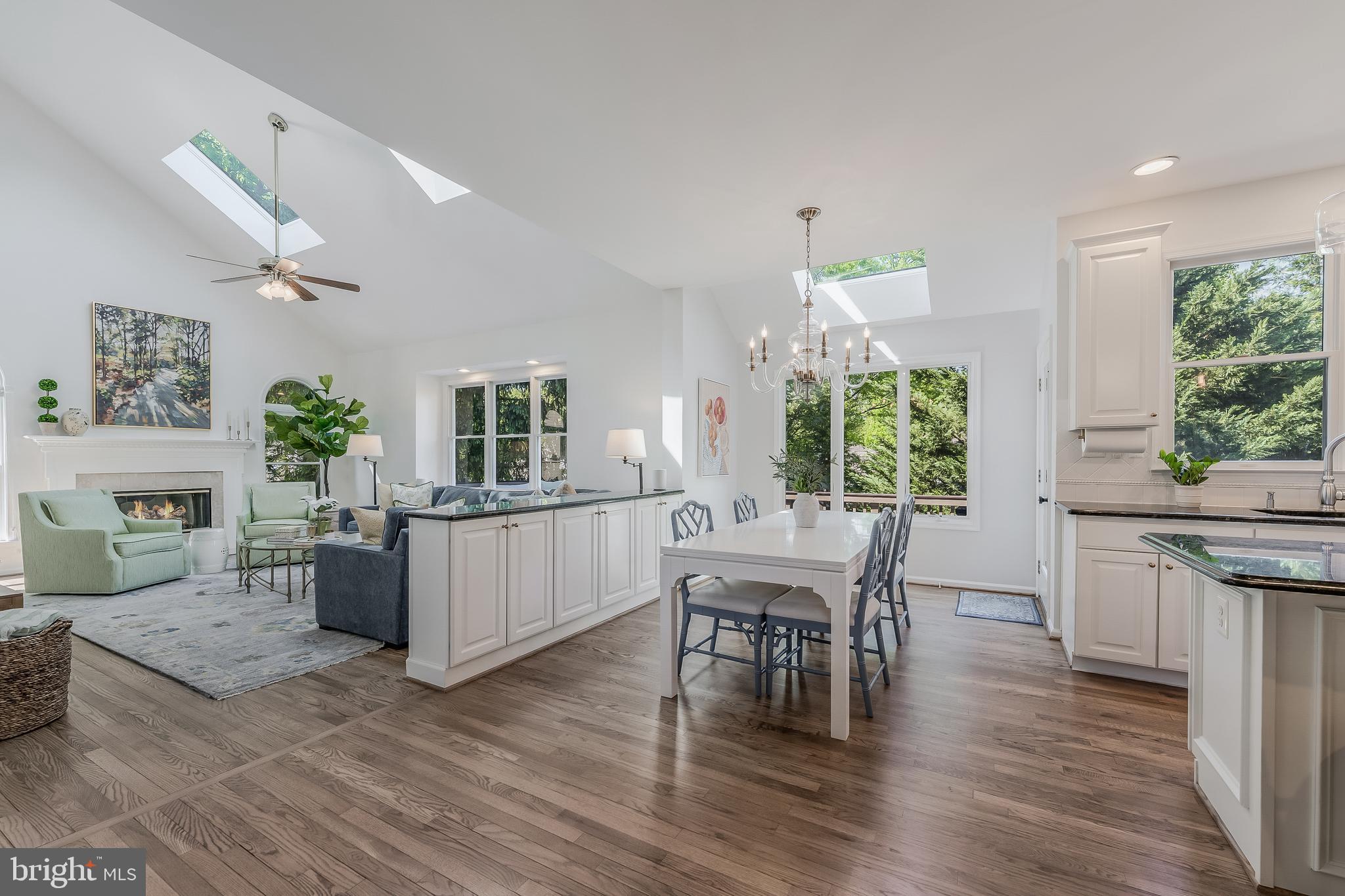 12537 Ridgegate Drive Herndon, VA 20170 - Photo 14 of 80