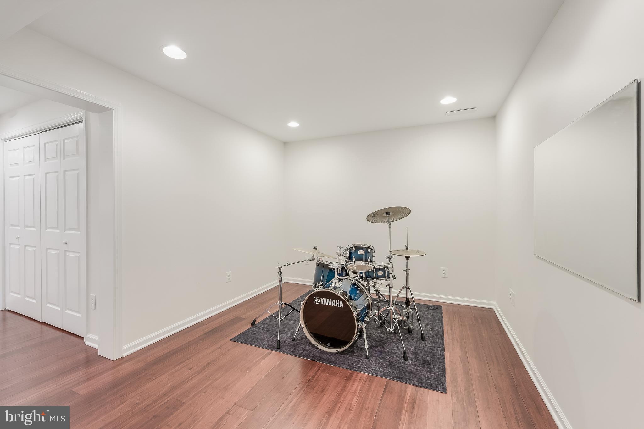 12537 Ridgegate Drive Herndon, VA 20170 - Photo 65 of 80