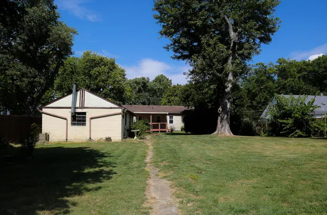 $274,911 | 219 Parkgrove Avenue, Lawrenceburg, IN 47025