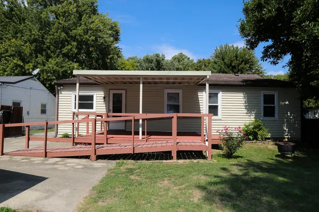 $274,911 | 219 Parkgrove Avenue, Lawrenceburg, IN 47025