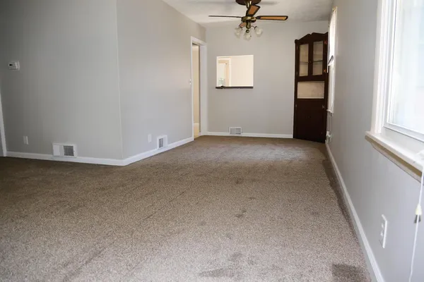 $274,900 | 219 Parkgrove Avenue, Lawrenceburg, IN 47025