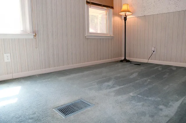 $274,911 | 219 Parkgrove Avenue, Lawrenceburg, IN 47025