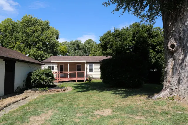 $274,911 | 219 Parkgrove Avenue, Lawrenceburg, IN 47025