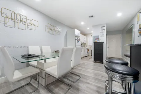 $239,900 | Hialeah, Hialeah, FL 33012