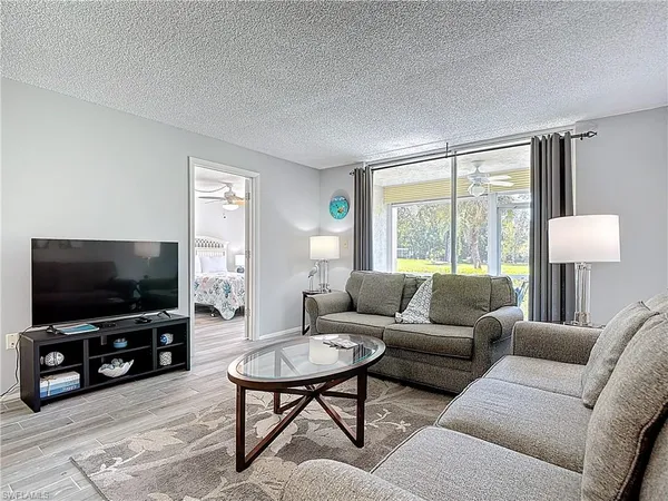 $1,400 | 200 Turtle Lake Court, Unit 109, Naples, FL 34105