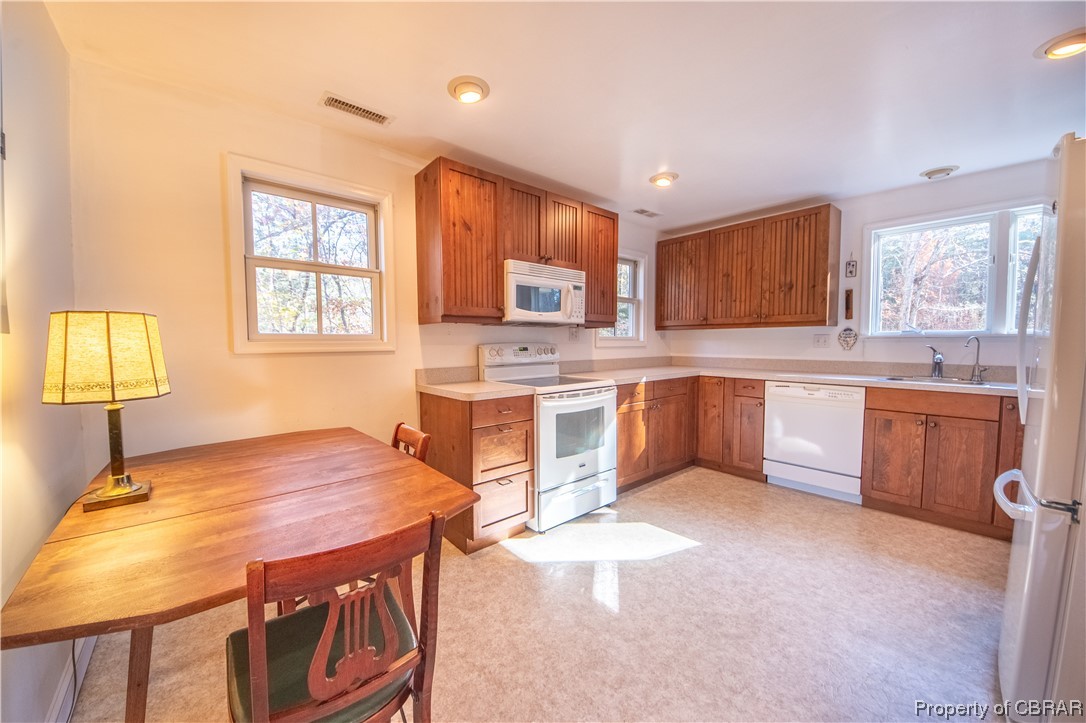 452 Peake Road Weems, VA 22576 - Photo 10 of 27 Gallery Image 10