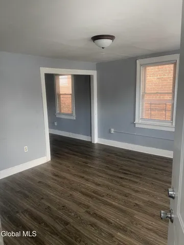 $1,350 | 2 Broadway, Unit 2, Cohoes, NY 12047