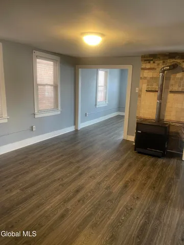 $1,350 | 2 Broadway, Unit 2, Cohoes, NY 12047