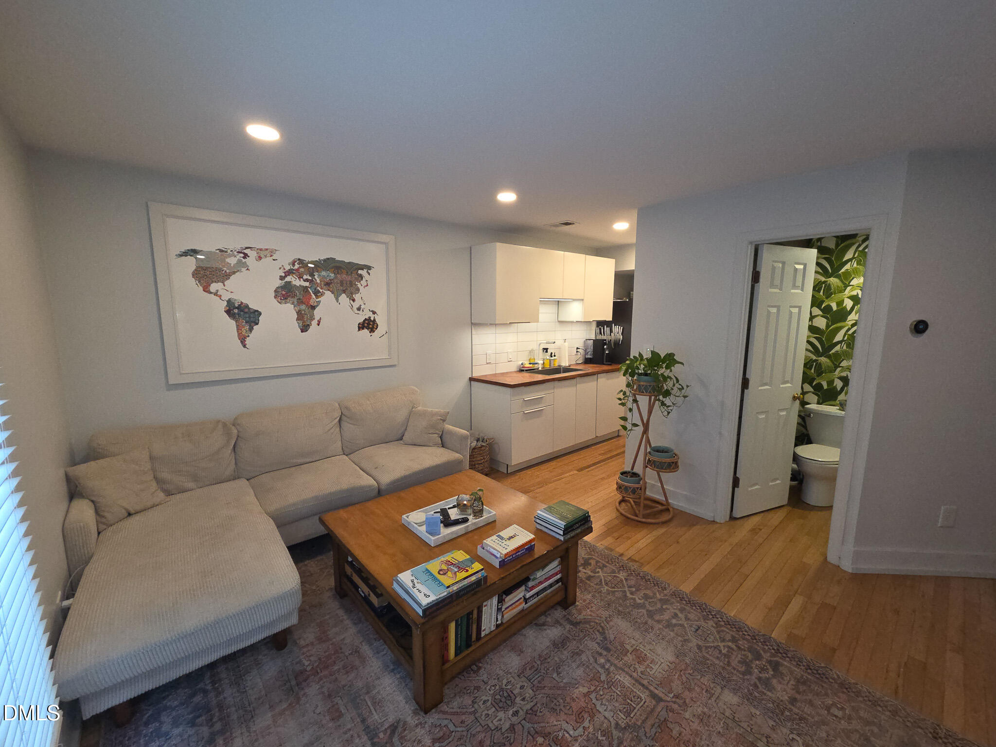 1416 Barton Pl Drive Raleigh, NC 27608 - Photo 4 of 18 20260110_090306