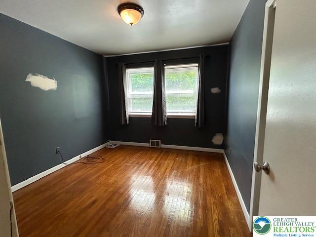 2065 Hopewell Road Bethlehem, PA 18017 - Photo 10 of 19 A versatile room awaits personalization, complete with resilient wood flooring and natural light.